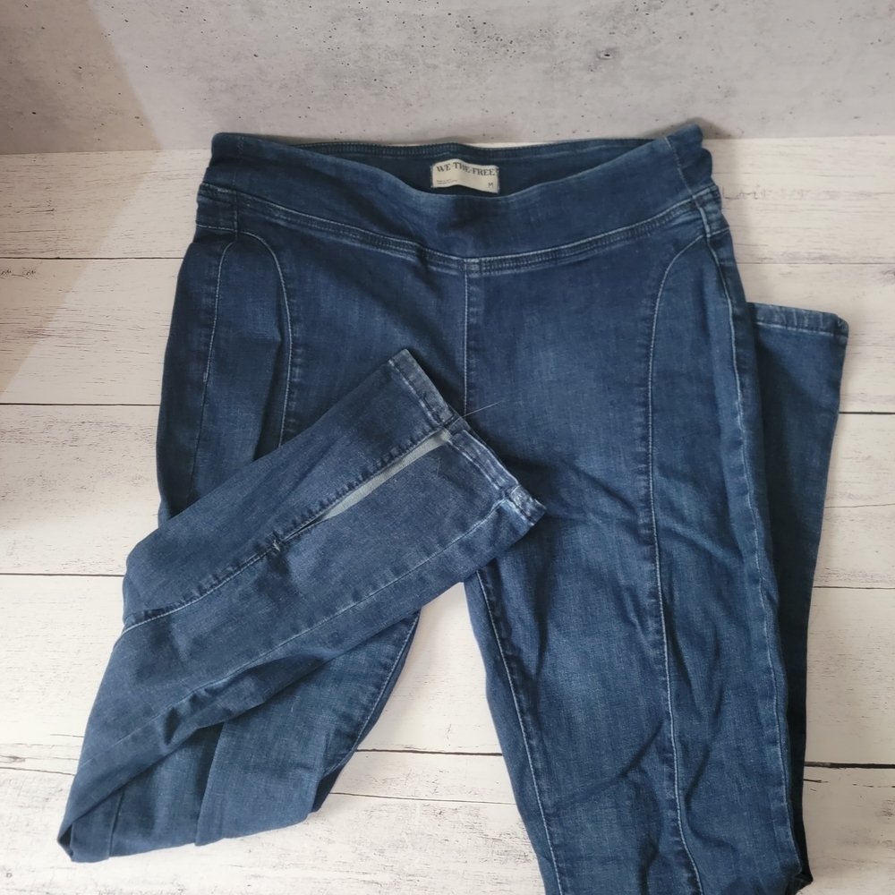 We The Free, Split Leg Women's Blue Jeans, Size Medium